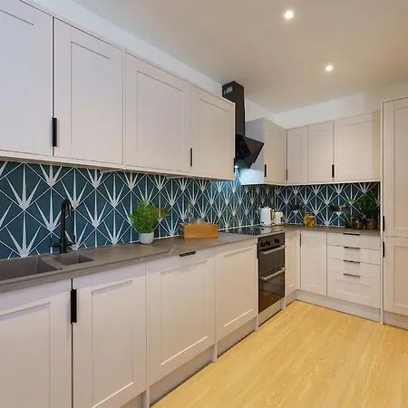 Lilyturf - 2 Bedroom Luxury Apartment By Mint Stays Bristol Extérieur photo